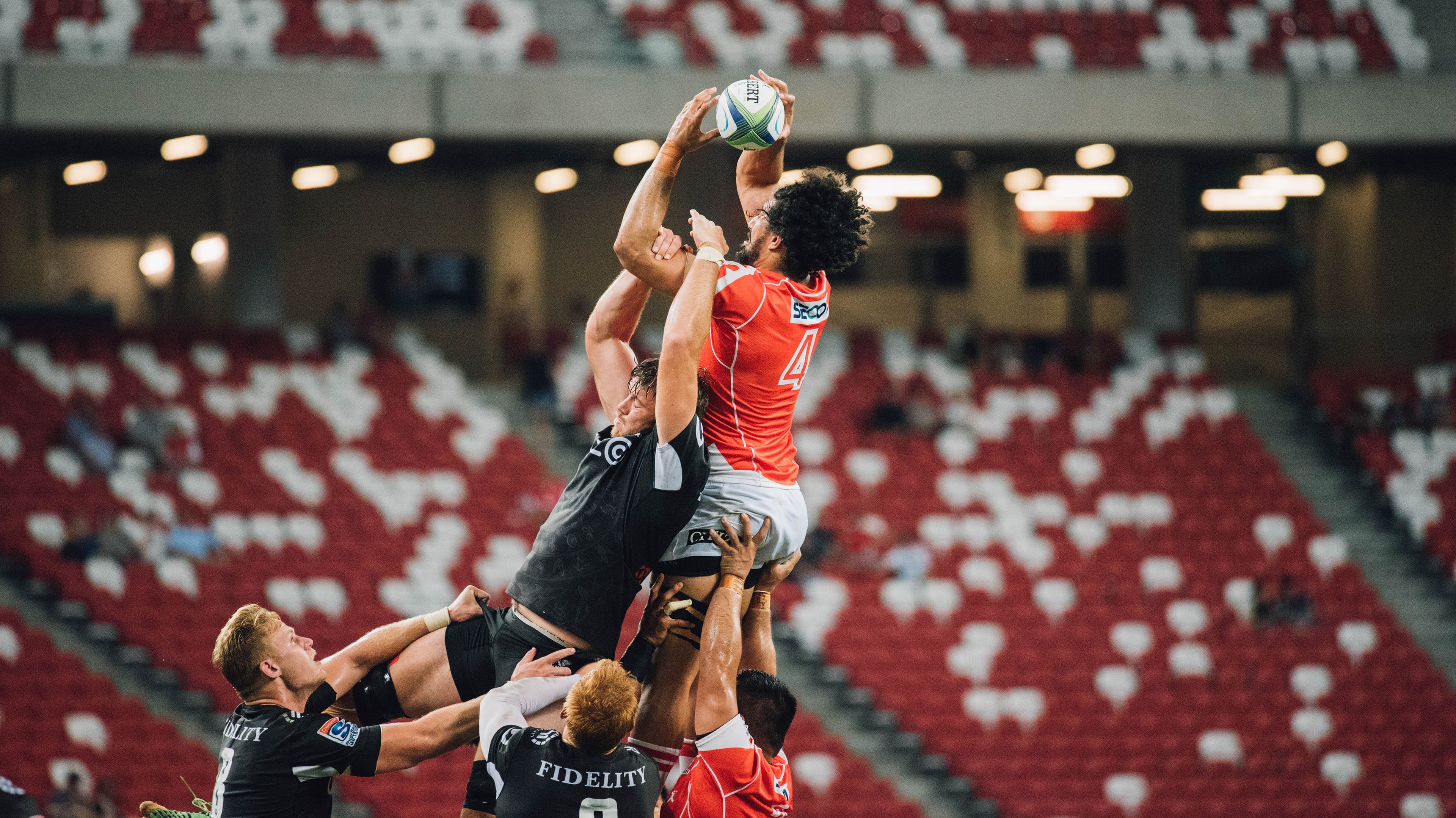 _云端运动体验:虚拟环境中的极限运动_,云端训练模型